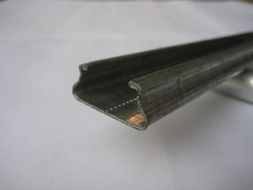 4000mm 강철 단면도가 긴 온실 장비에 의하여 0.7mm 두껍게 직류 전기를 통했습니다